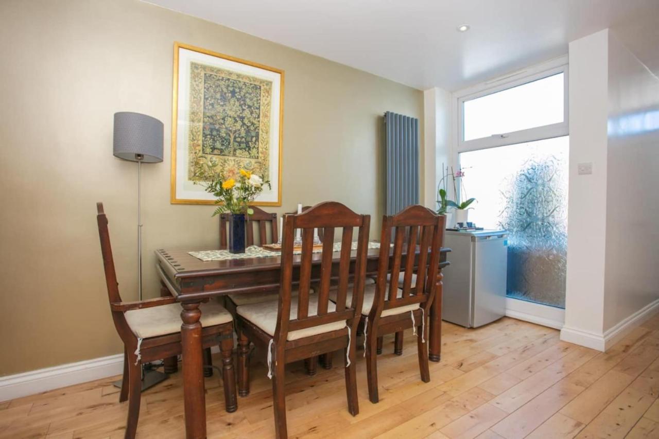 Appartamento Stunning 3 Bedroom House With Garden In Battersea Londra