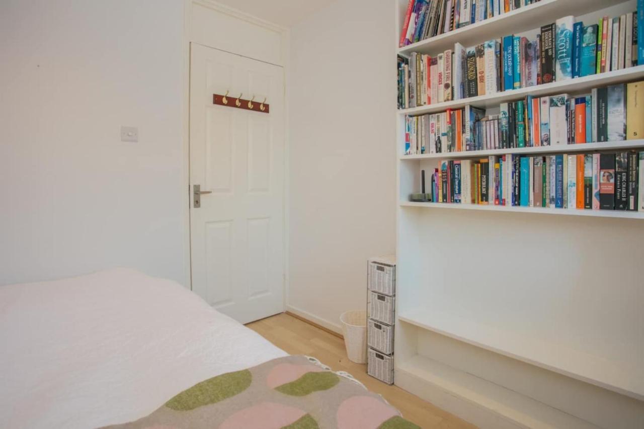 Appartamento Stunning 3 Bedroom House With Garden In Battersea Londra