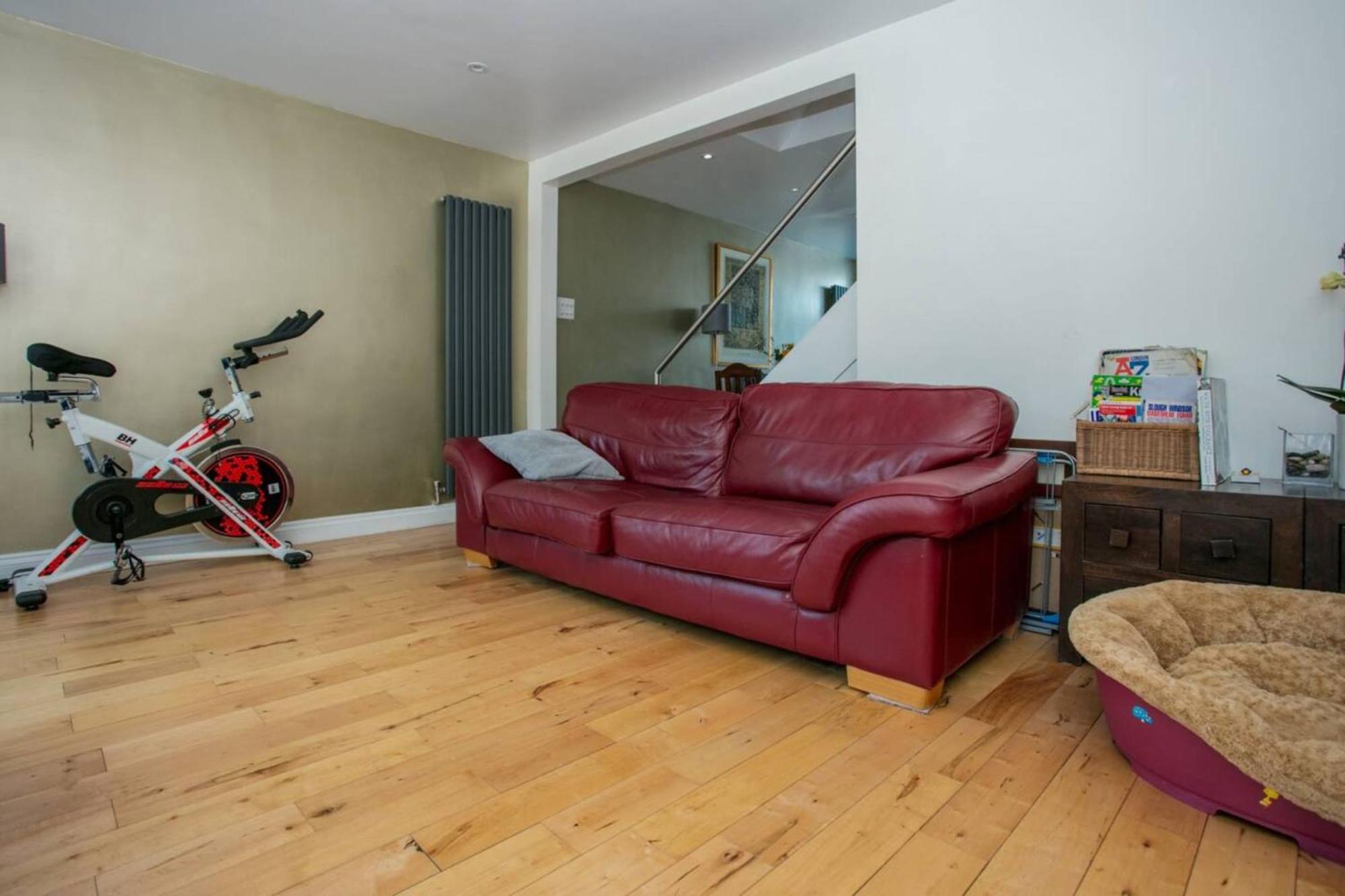 Stunning 3 Bedroom House With Garden In Battersea * Londra